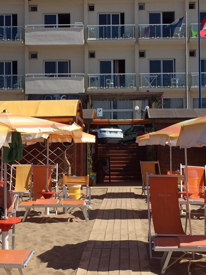 Hotel Lido فولّونيكا المظهر الخارجي الصورة