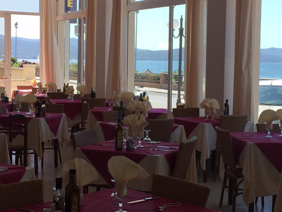 Hotel Lido فولّونيكا المظهر الخارجي الصورة